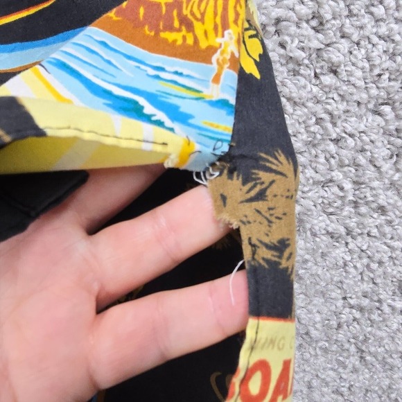 Tori Richard Shirt Mens Small Sleeve Tropical Hawaiian Longboard Button Up READ - Picture 8 of 14